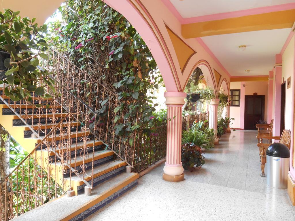 פנחאצ'ל Hotel El Chaparral מראה חיצוני תמונה