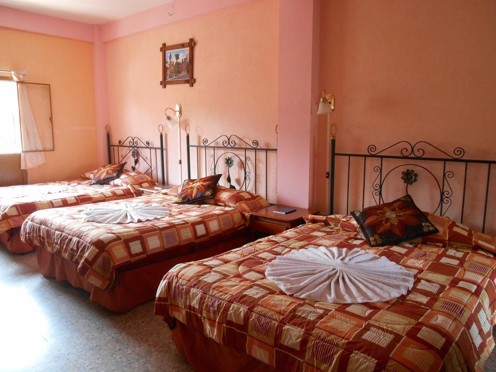 פנחאצ'ל Hotel El Chaparral חדר תמונה